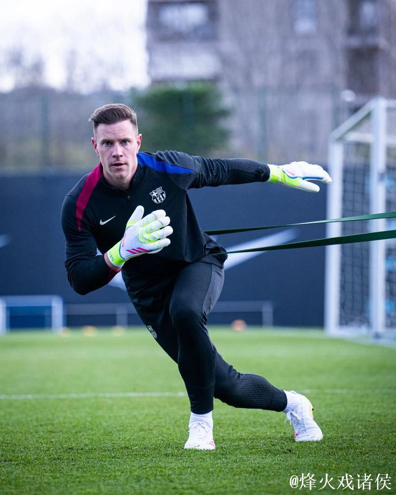 塞尔：特尔施特根无意冬窗离开巴萨，他认为自己会是第一替补