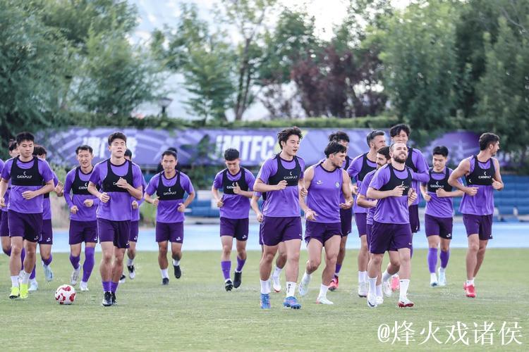 记者:除阿代米、杨梓豪外,大约还有3名球员将离开津门虎 记者:除阿代米、杨梓豪外,大约还有3名球员将离开津门虎