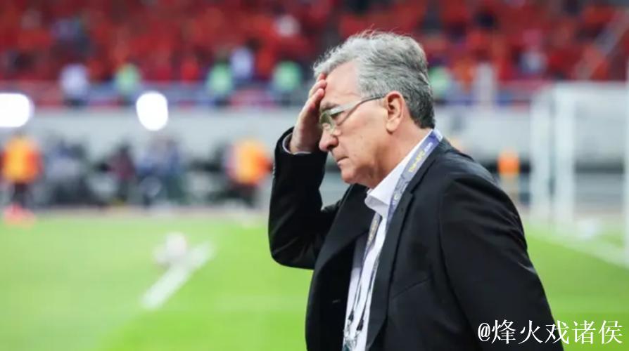 尹波：国足在“无望”与“无奈”之间